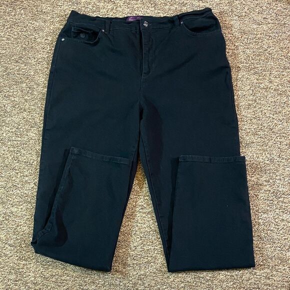 Gloria Vanderbilt Amanda Black Straight-Leg Pants Jeans Size 16 - Picture 1 of 12